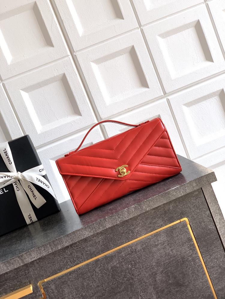 The exquisite OHANEL26X series handbag in bright red is inspired by the brands classic elements creating a lightweight and practical delicate lambsk