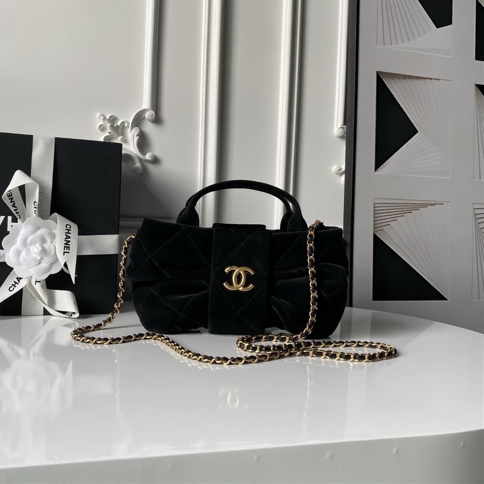 Velvet Chanel 25K Bow this seasons bestselling item loved by little fairies AS5849The fusion of classic diamond grid pattern casual and sweet ma