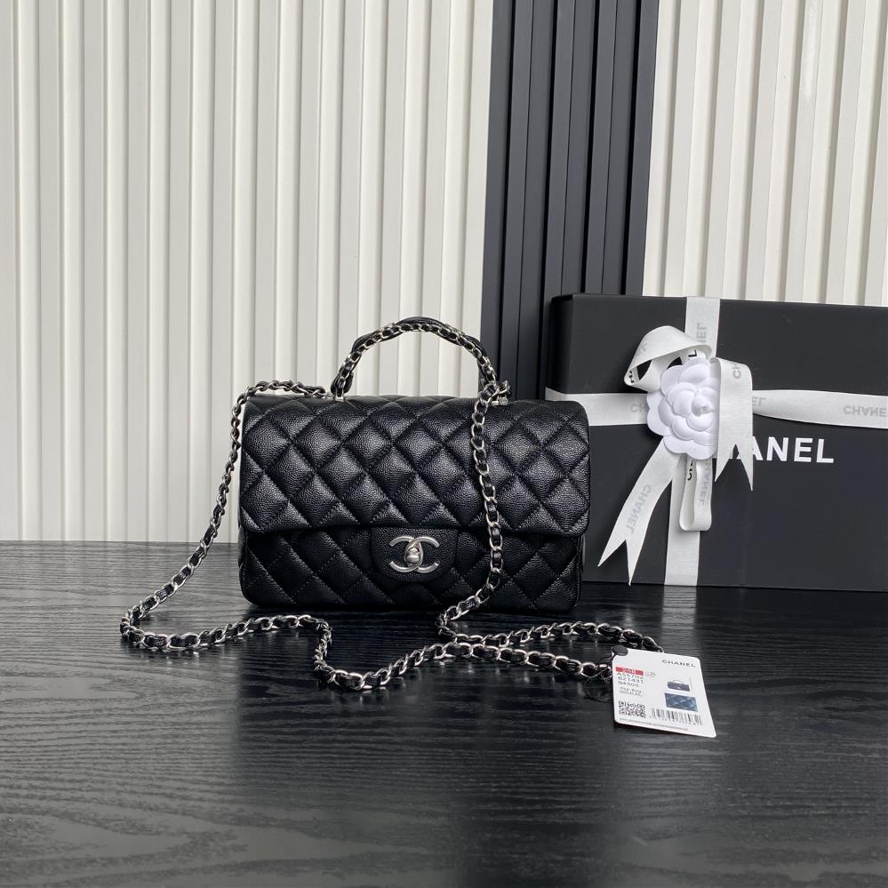 Silver Chain Chanel 25B Double C Logo Handle CF mini AS5702 Exquisite Handle Design More Fashionable Grain Leather with Metal Retro Hardware Texture W