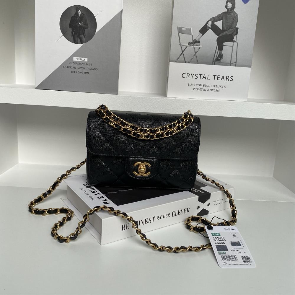 Chanel 25P double chain CF series AS5239 cannot resist big hits It is decorated with a cl