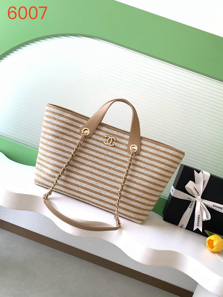 26C early spring vacation series woven striped bag brown apricot striped canvas brown leather handle metal chain embellishment fresh and elegant T