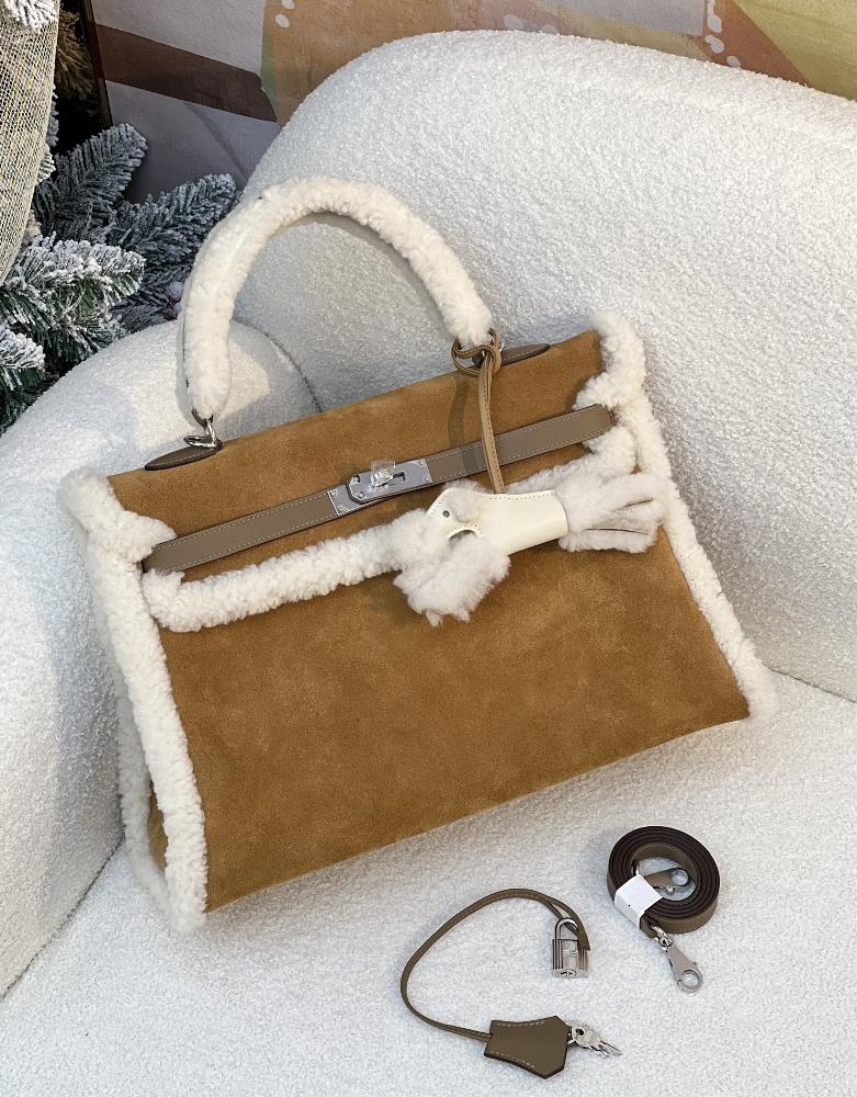 Teddy Kelly 35 gold brown in stock  professional luxury fashion brand agency businessIf you have wholesale or retail intentions please contact onl