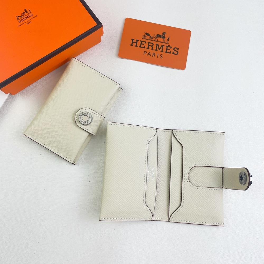 Hermes RMS Card PackHermes Evercolor calf pickup bagModel 515 Palm PatternMade of empson cowhideButton opening and closing2 card slots on each sideM
