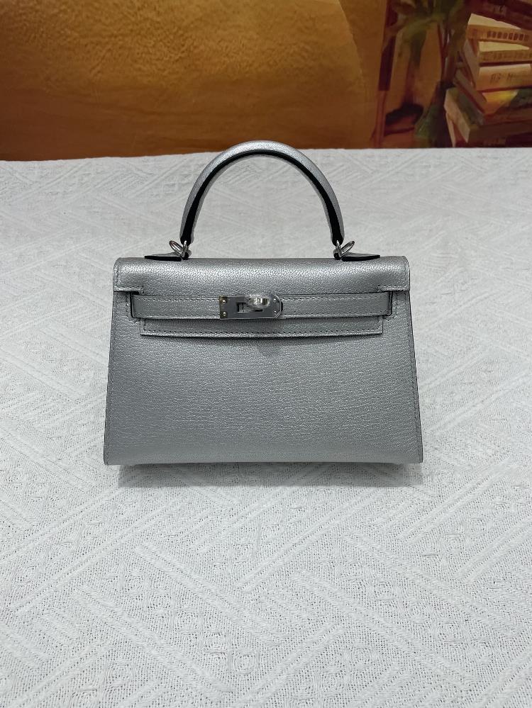 19cm Kelly secondgeneration goat leather silver in stock  professional luxury fashion brand agency businessIf you have wholesale or retail intentio