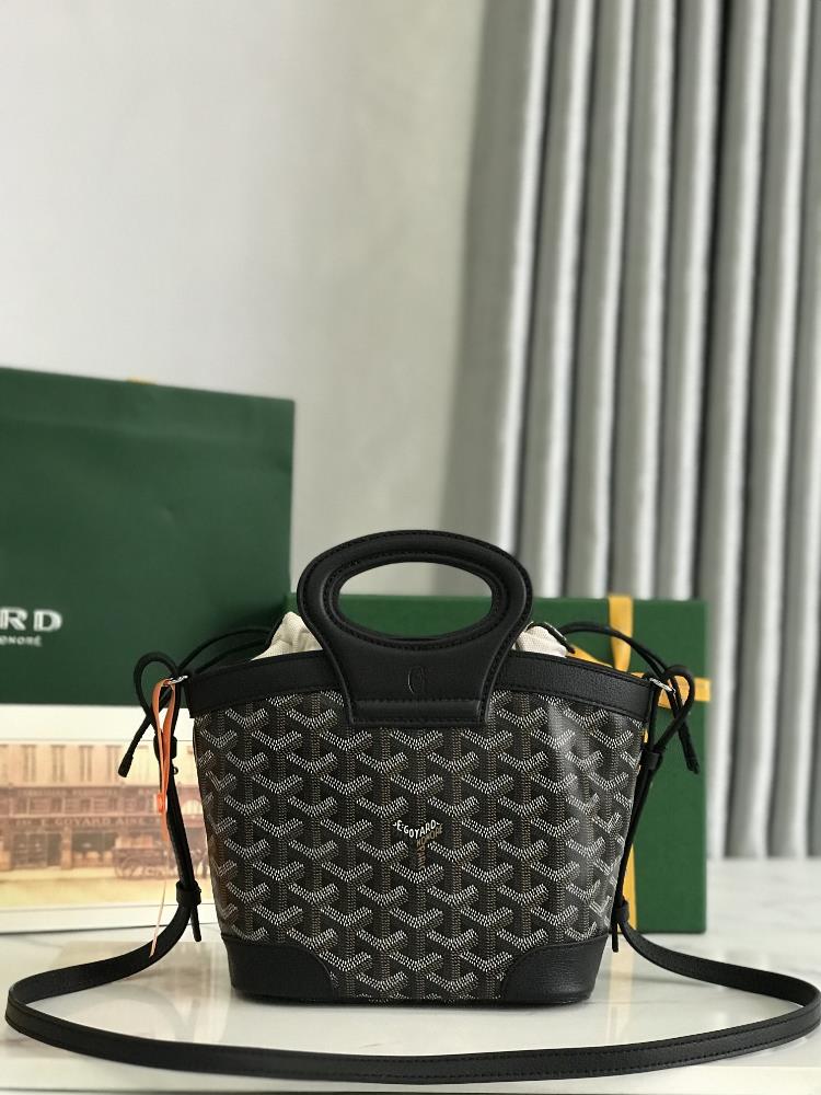 blackSize 238185cm  professional luxury fashion brand agency businessIf you have wholesale or retail intentions please contact online customer ser