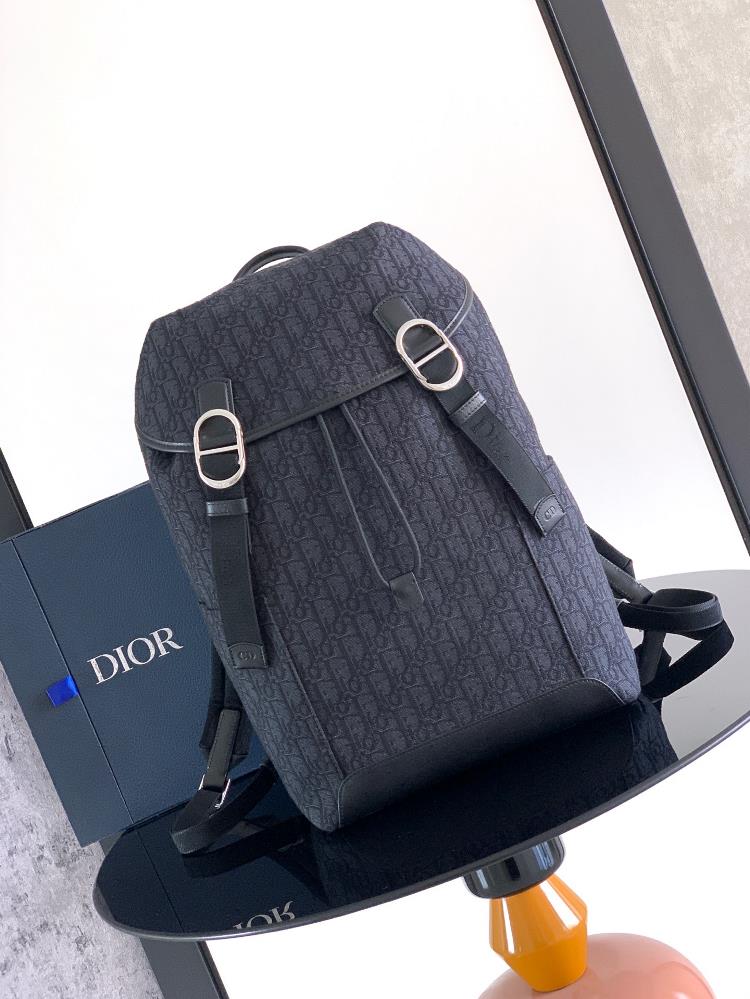 This brand new Dior Jett backpack is from Jonathan Andersons Dior debut collection showc