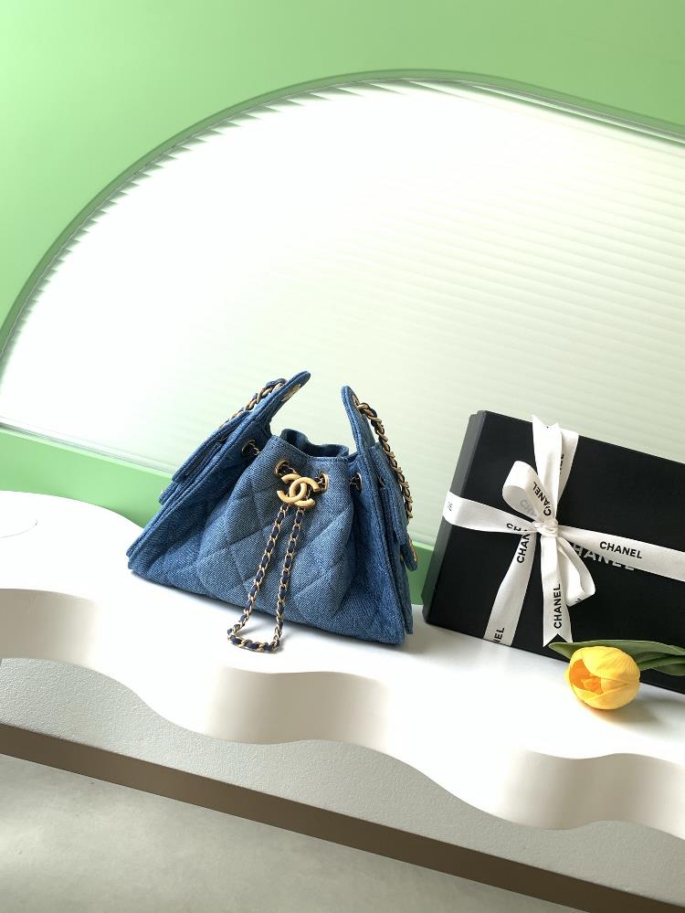 26p bag denim blue mini sizeChanel Hobo Underarm Bag Hippie Underarm Bag SmallRetro gold coin button drawstring bucket bag with diamond grid pattern r