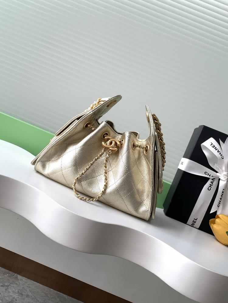 25p Mini NumberChanel Hobo Underarm Bag Hippie Underarm Bag SmallRetro gold coin button drawstring bucket bag with diamond grid pattern retro denim an